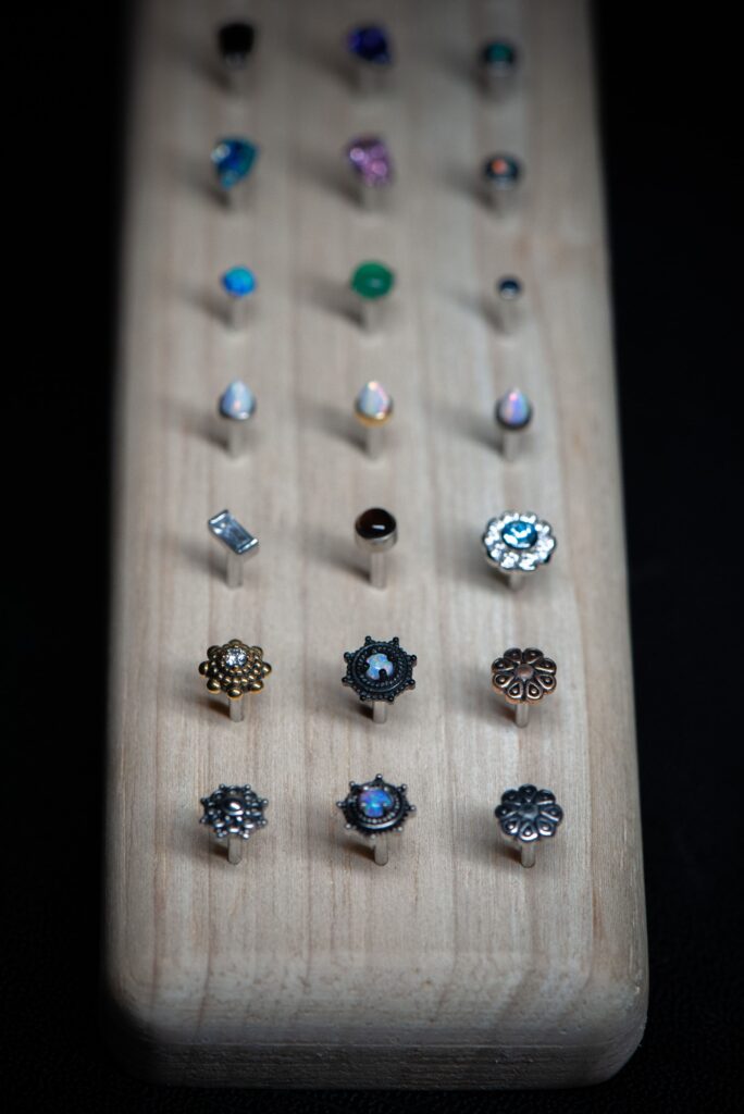 pose de bijoux à Lyon Marquis Original