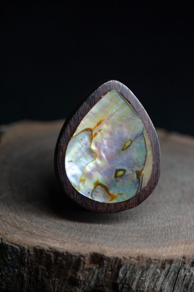 pose de bijoux à Lyon Marquis Original