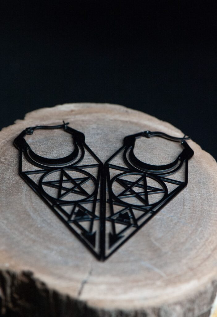 pose de bijoux à Lyon Marquis Original