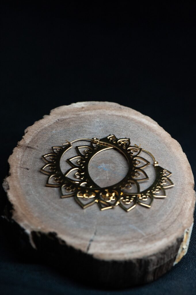 pose de bijoux à Lyon Marquis Original