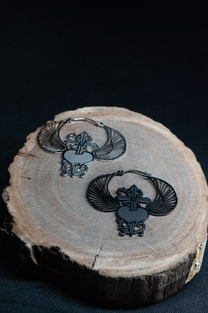 pose de bijoux à Lyon Marquis Original